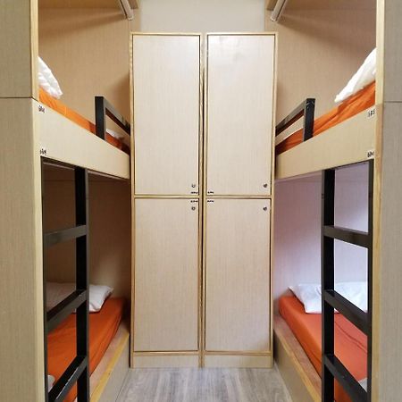 The Cove Hostel - Sea Ranch Гонконг Екстер'єр фото